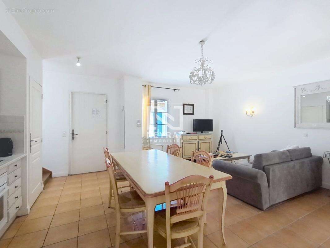 Fayence -  maisonnette t4 meublée en duplex avec jardin - photo 7