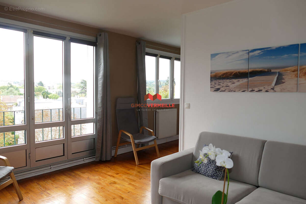 Appartement à RUEIL-MALMAISON