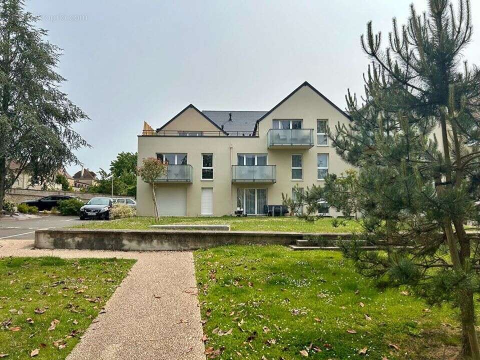 Appartement à VERSON