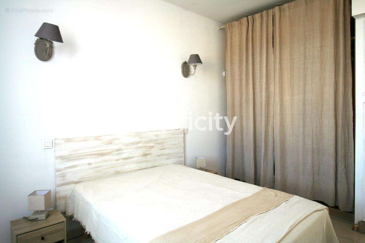Appartement à SAINT-RAPHAEL