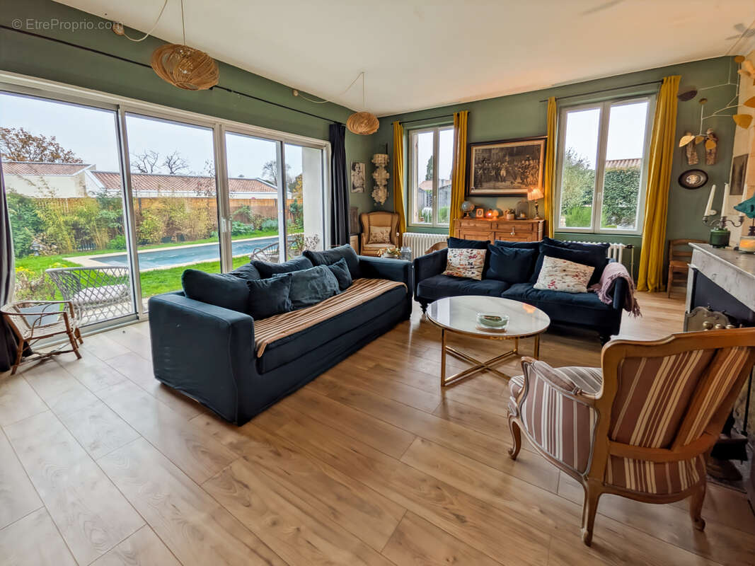 Maison à SAINT-SULPICE-ET-CAMEYRAC