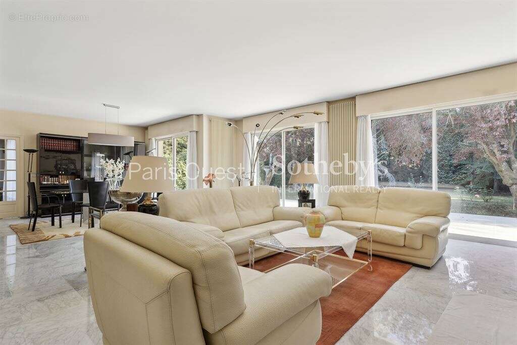 Maison à CHAMPIGNY-SUR-MARNE