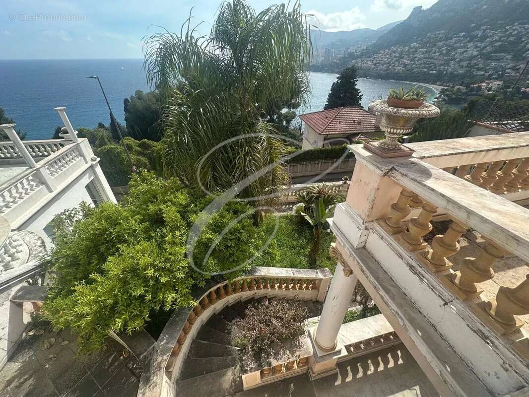 Maison à ROQUEBRUNE-CAP-MARTIN
