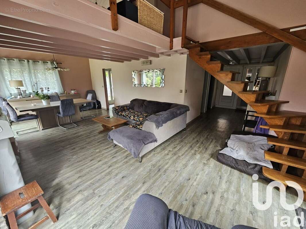 Maison 140 m² à Villeneuve-Sur-Bellot  - photo 9