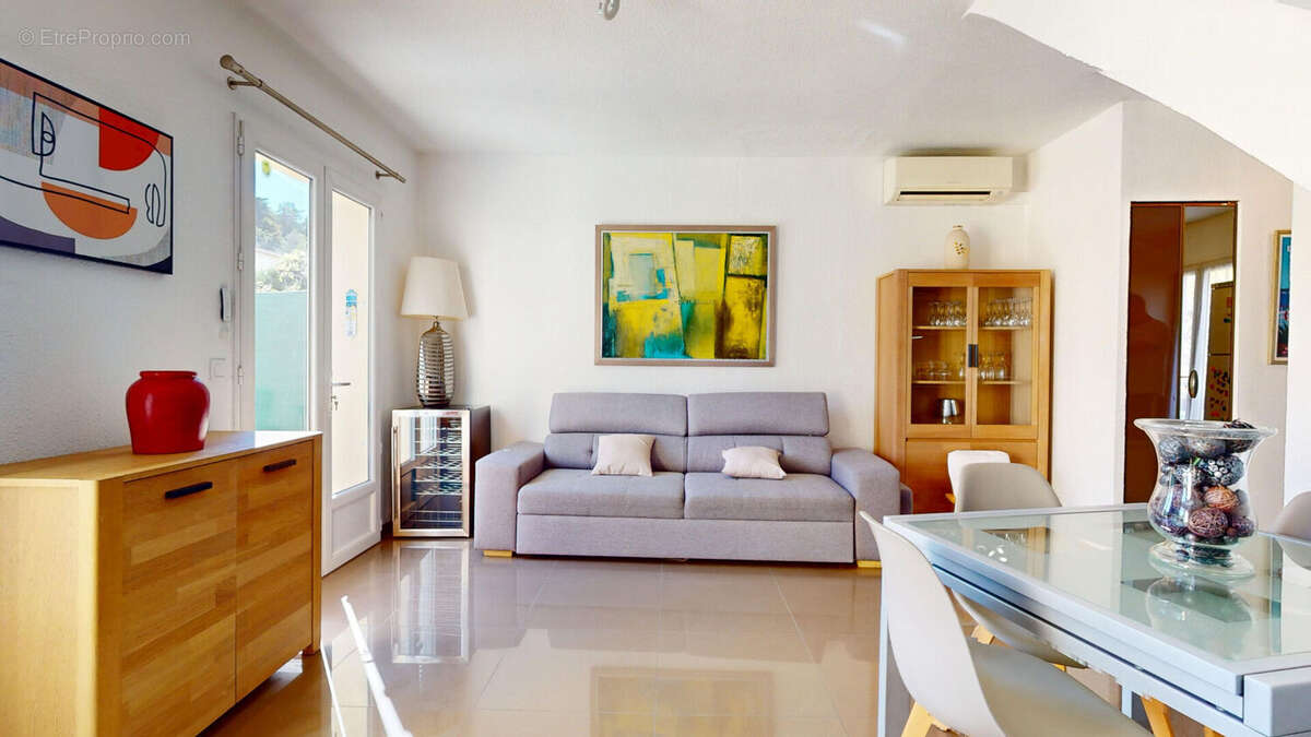 Maison à CAGNES-SUR-MER