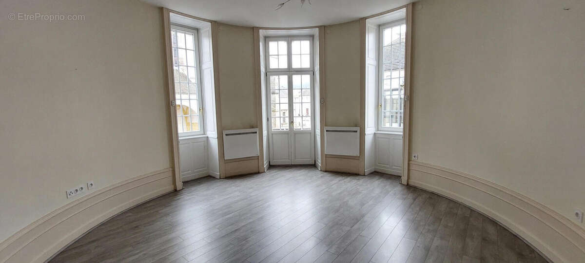 20260330_110440 - Appartement à REMIREMONT