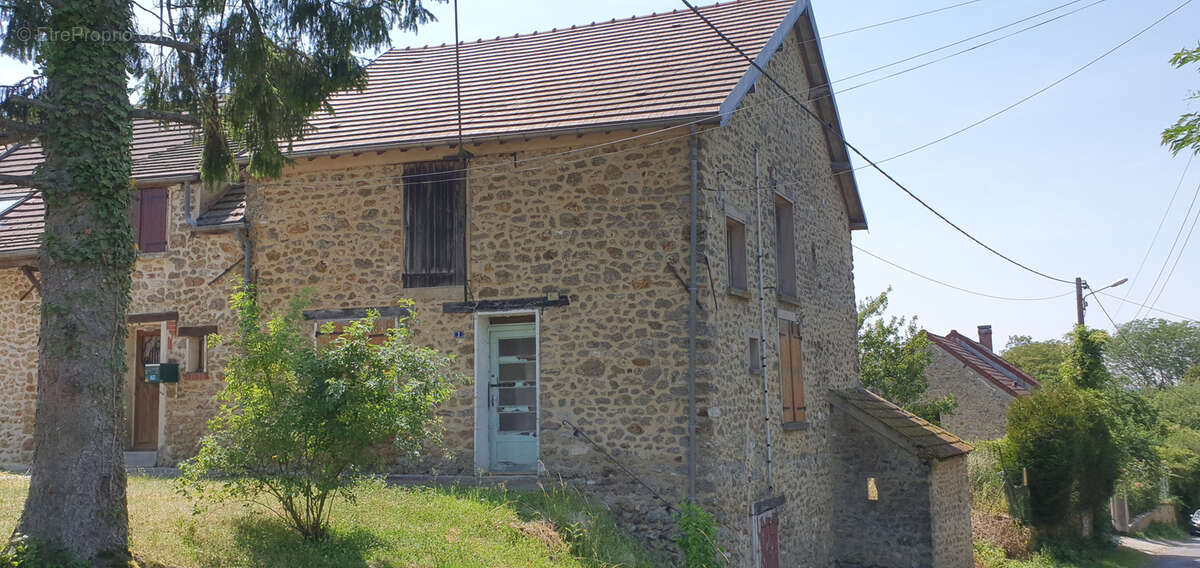 Maison à GOUSSANCOURT