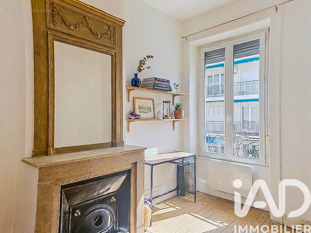 Photo 1 - Appartement à LYON-6E