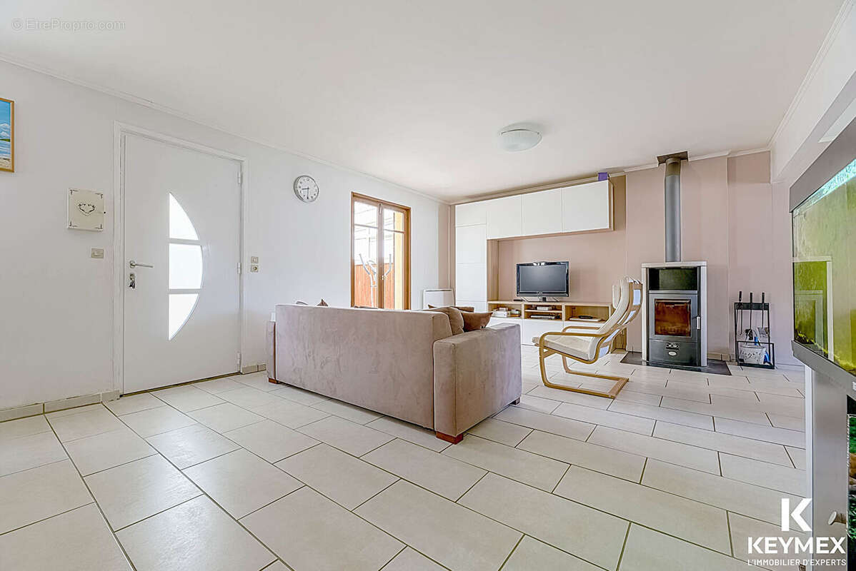 Maison à CHAMPAGNE-SUR-OISE