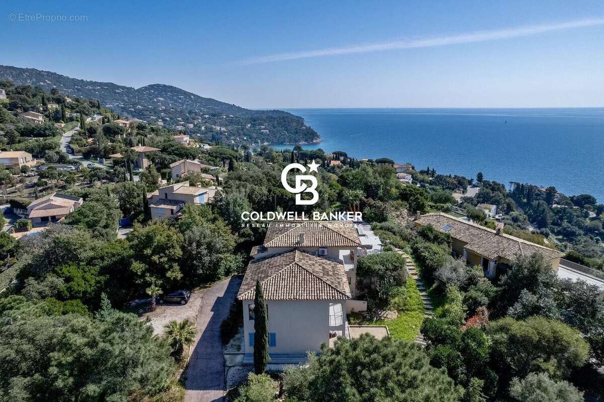 Maison à RAYOL-CANADEL-SUR-MER