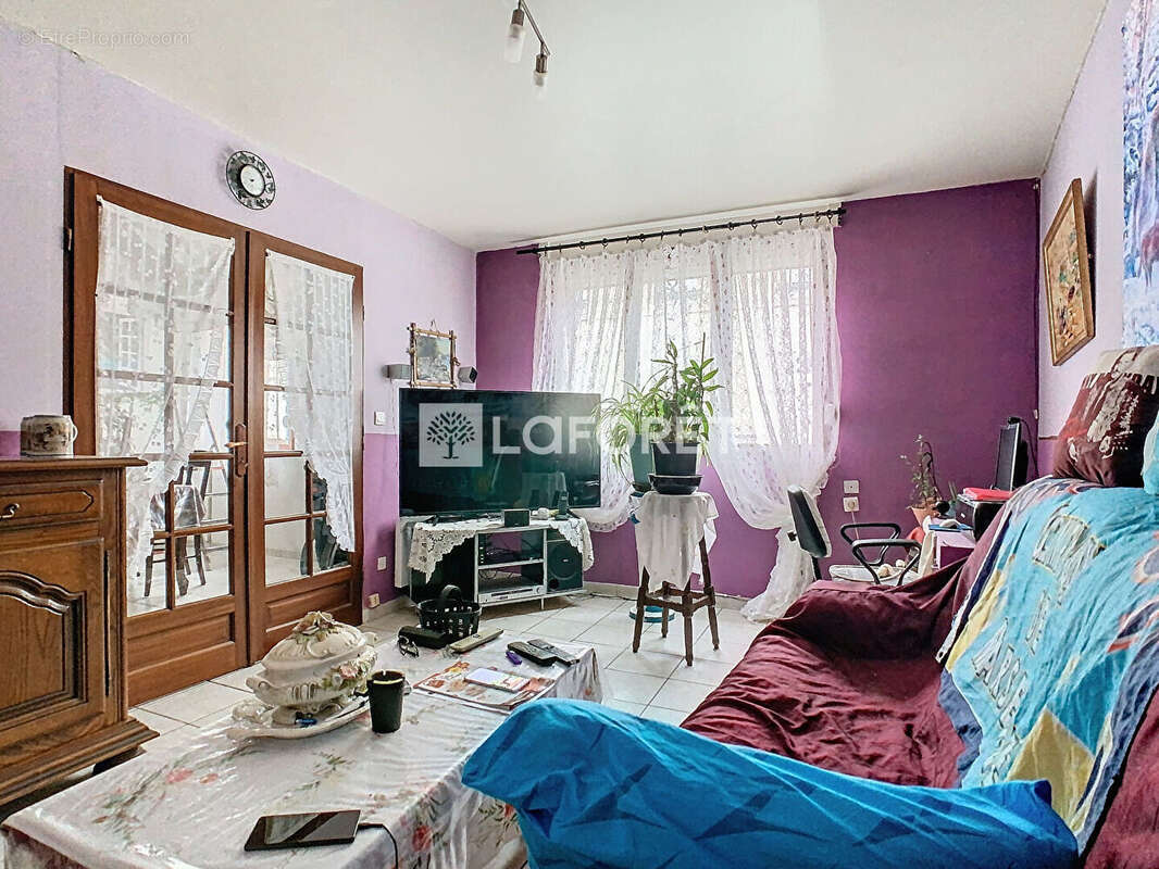 Appartement à GIVRY-EN-ARGONNE