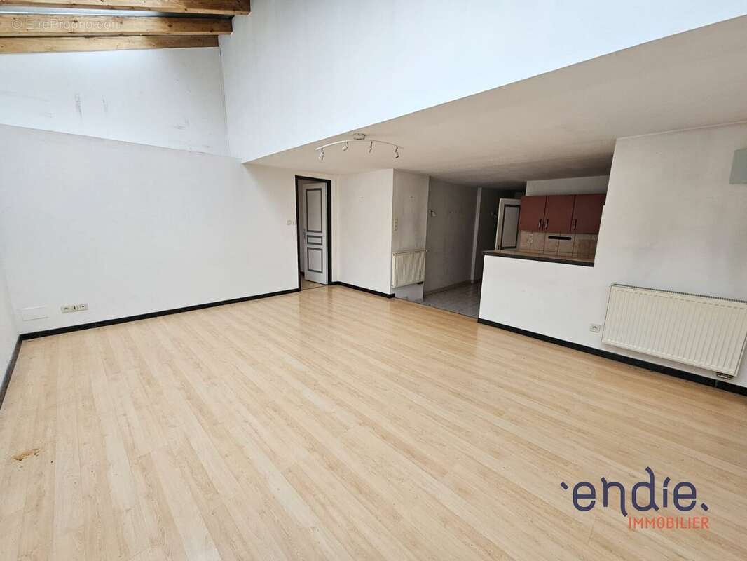 Appartement à BAVILLIERS