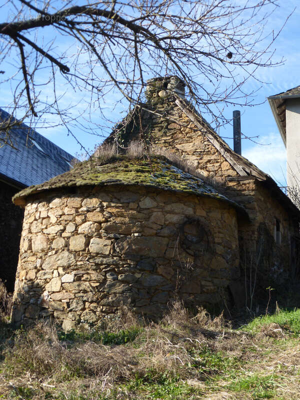 Maison à LAVAL-DE-CERE
