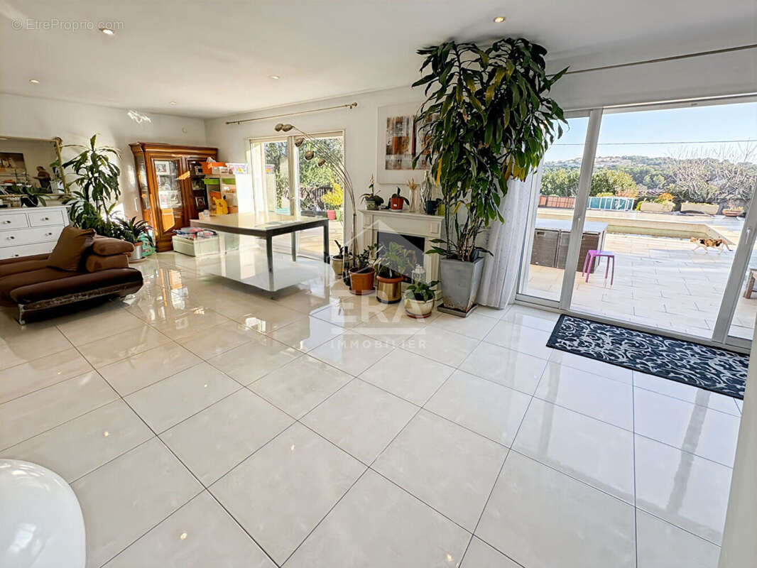 Maison à SEPTEMES-LES-VALLONS