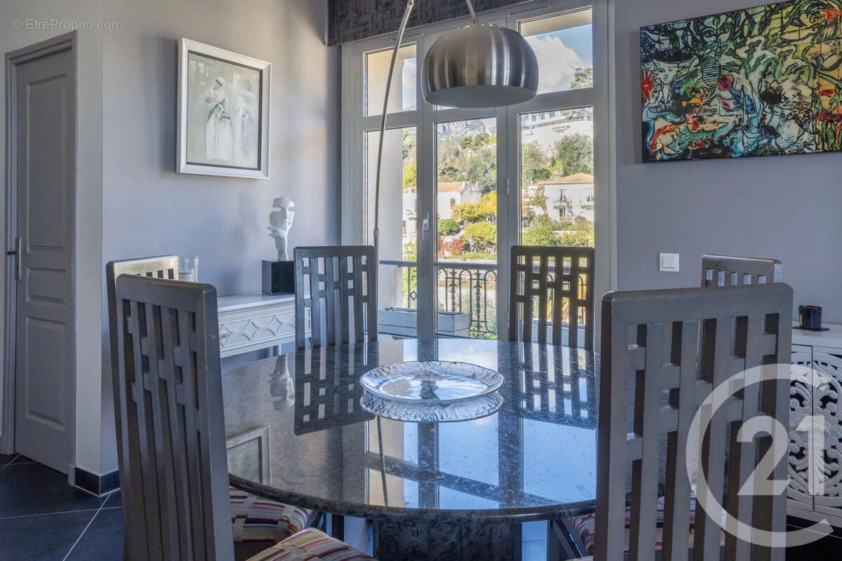 Appartement à MENTON