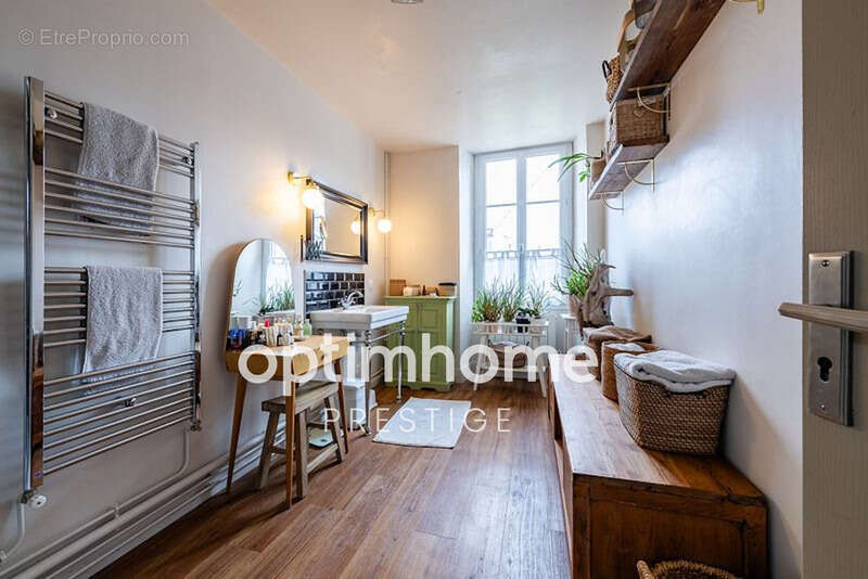 Maison à MORET-SUR-LOING