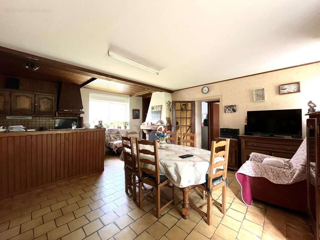 Maison 89 m² à Connerre  - photo 6