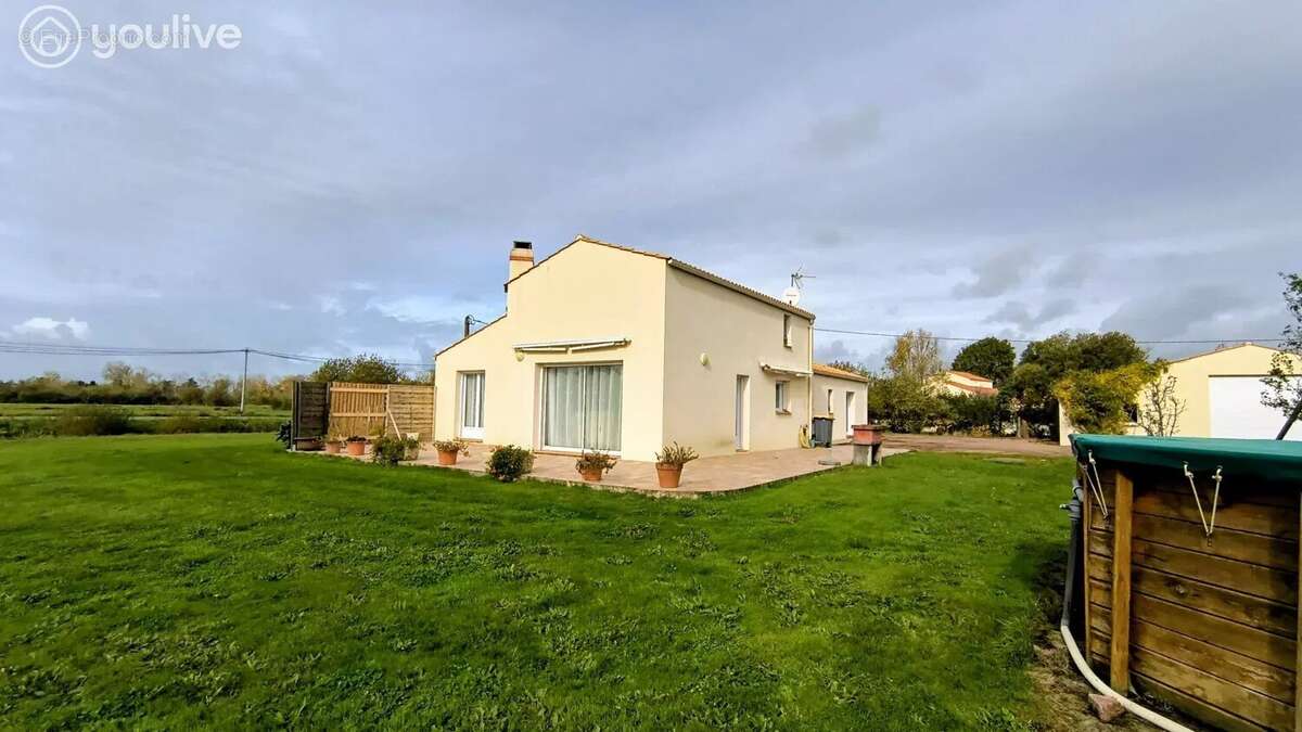 Maison à LE PERRIER