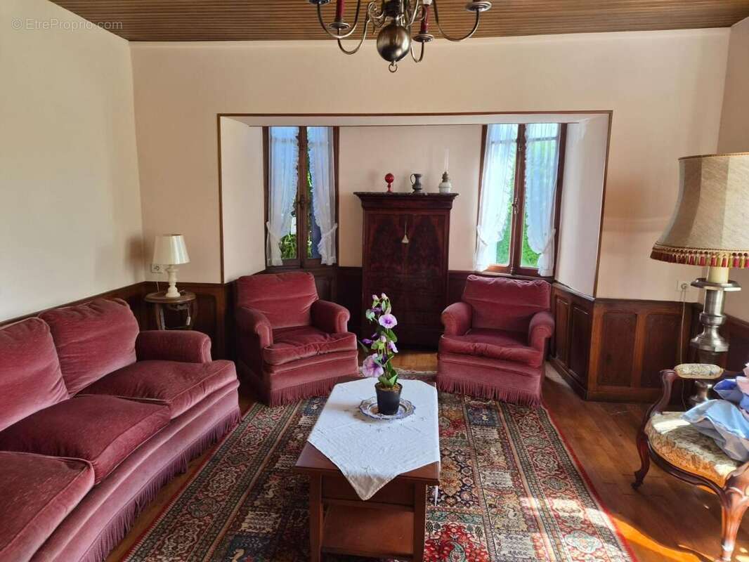 Maison 101 m² à Lalizolle  - photo 3