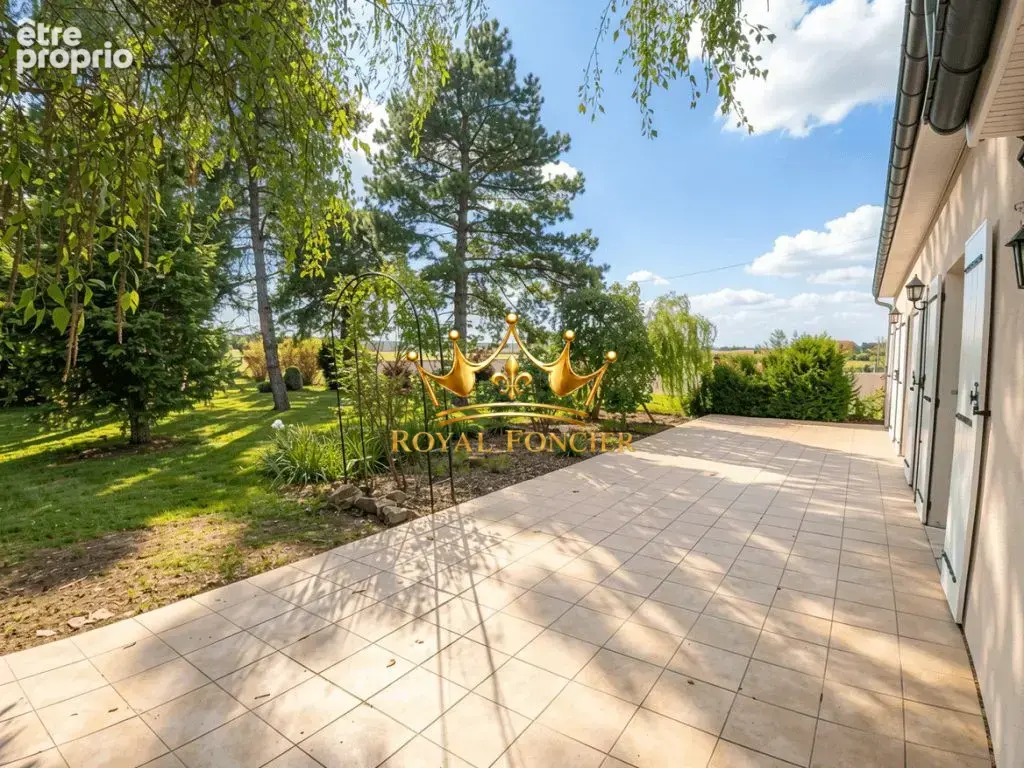 Maison 155 m² à Yzeures-Sur-Creuse  - photo 2
