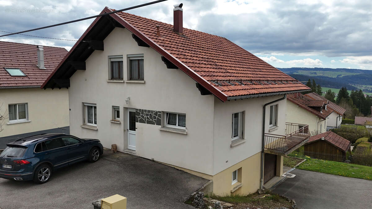 Maison à LES FINS