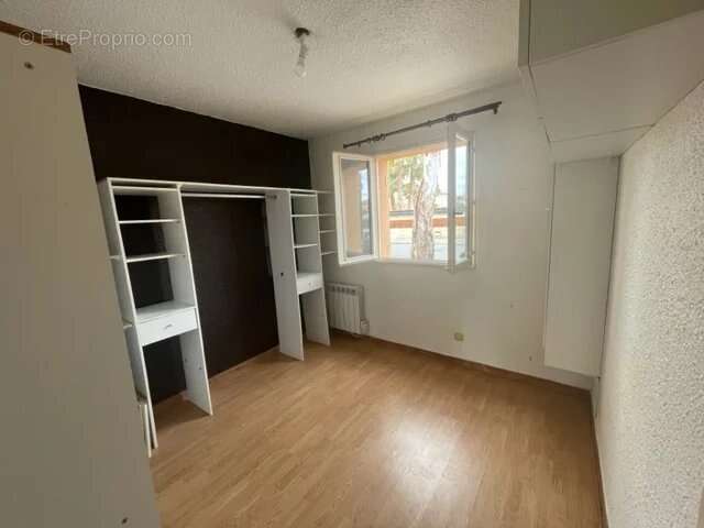 Appartement à LA LONDE-LES-MAURES