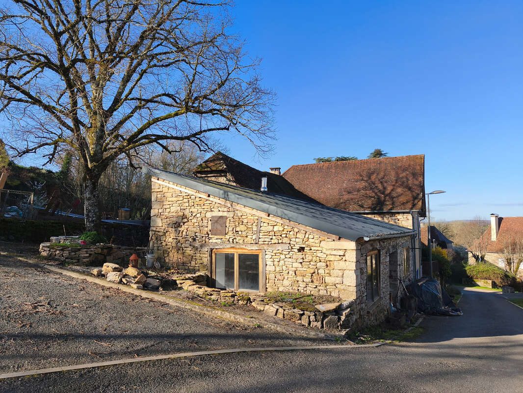 Maison à LIVERNON
