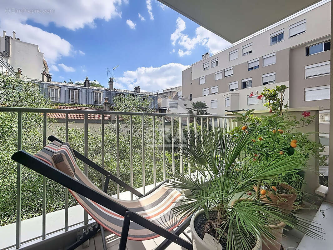 Appartement à PARIS-12E
