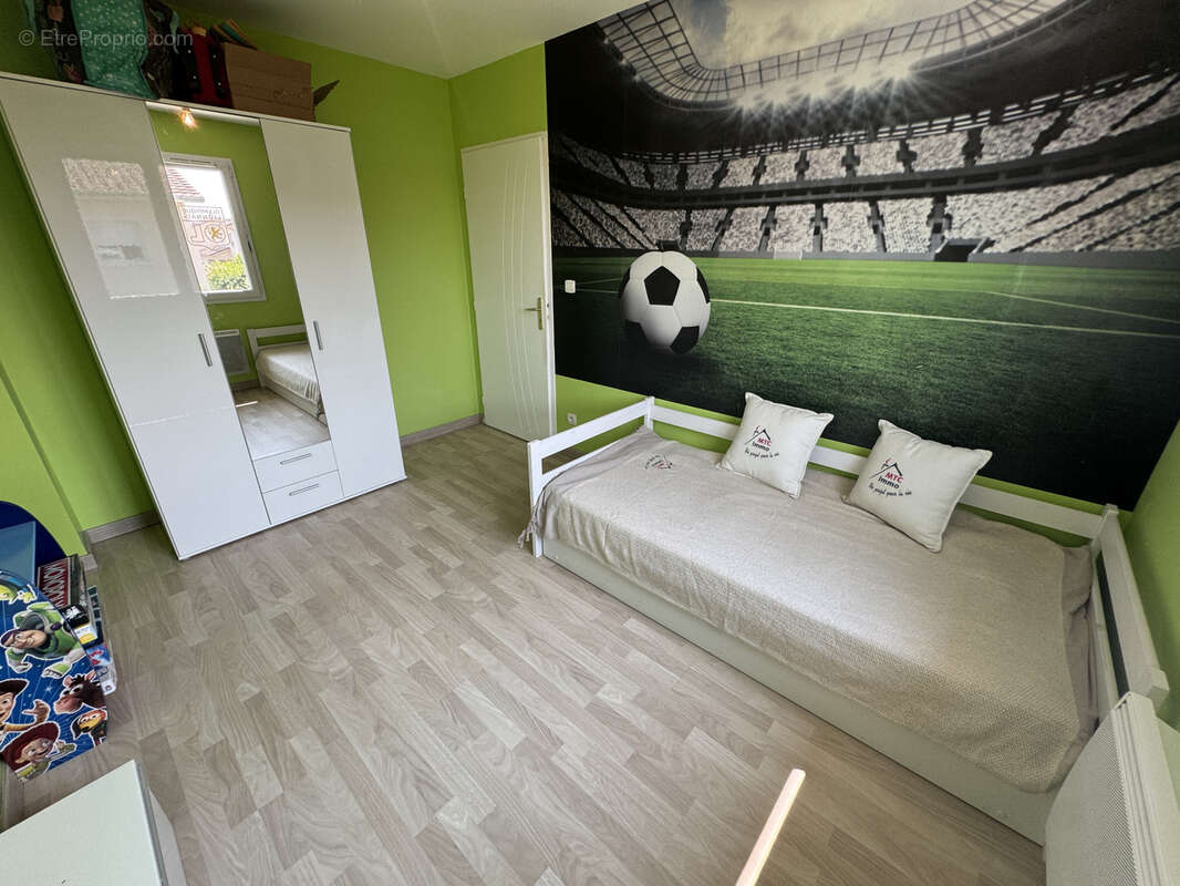 Maison à CHARVIEU-CHAVAGNEUX