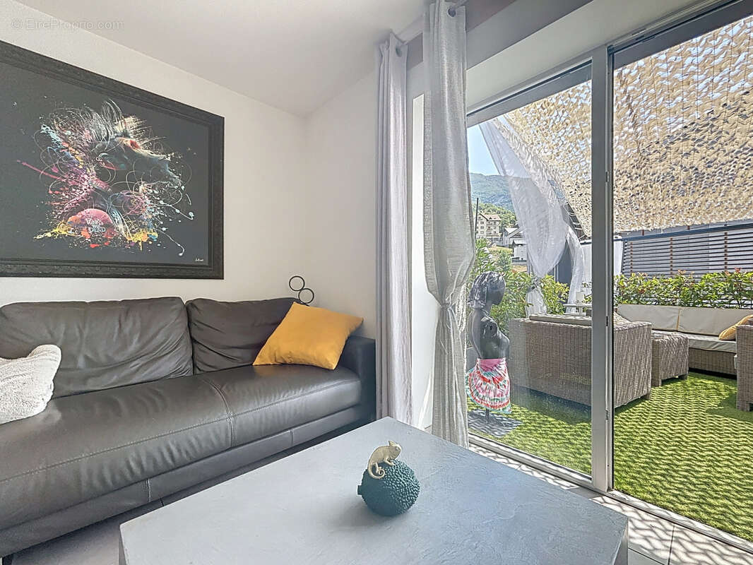 Appartement à SAINT-JEOIRE-PRIEURE