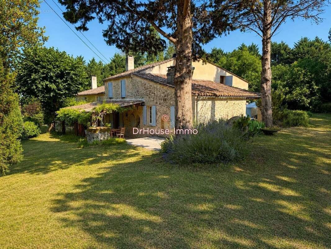 Maison 324 m² à Pellegrue  - photo 4