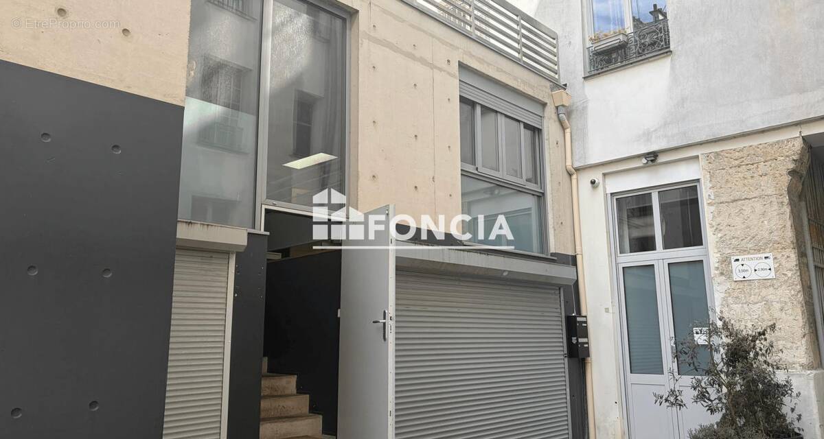 Appartement à PARIS-11E