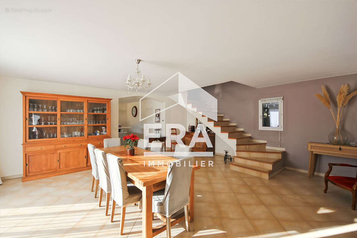 Maison 250m² à eyragues - photo 2