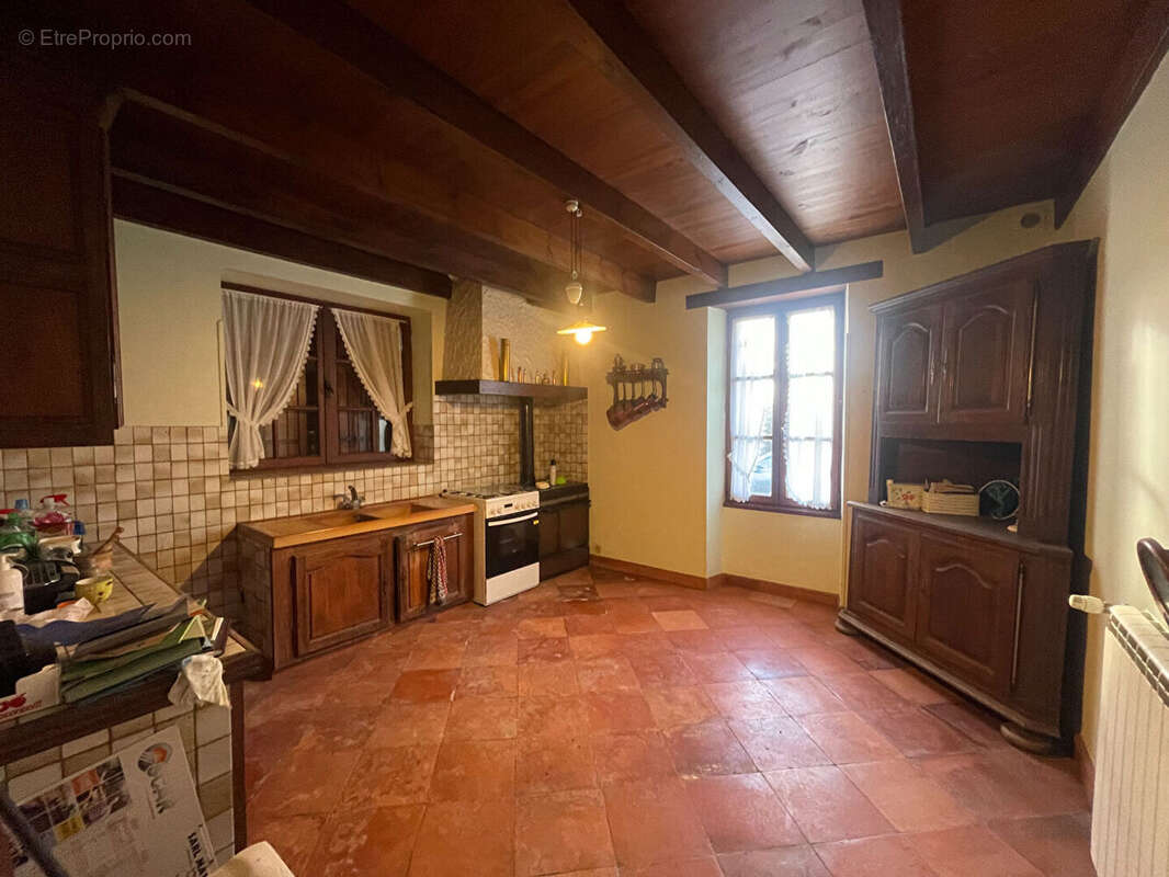 Maison à GENSAC