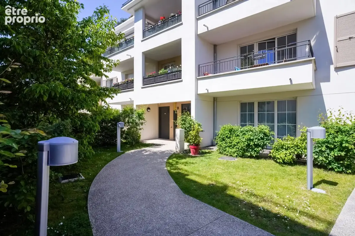 Appartement 1 pièce 37 m² à vendre à Osny (95520) - photo 2