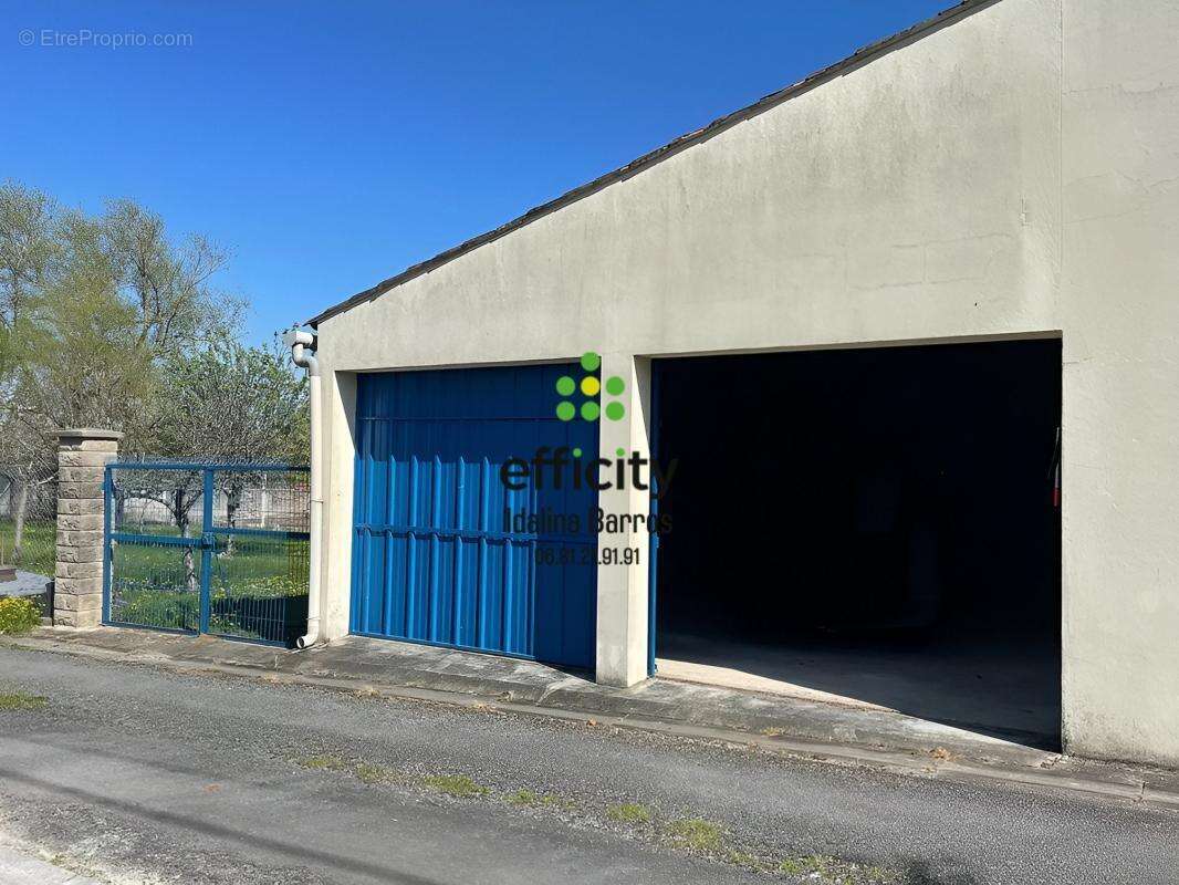 Maison 121 m² à Ranville-Breuillaud  - photo 13