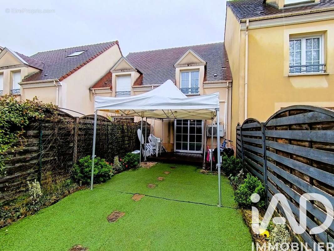 Photo 3 - Maison à LIEUSAINT