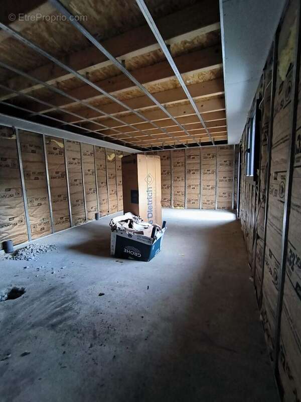 Dépendance 29m² - Maison à HERRERE