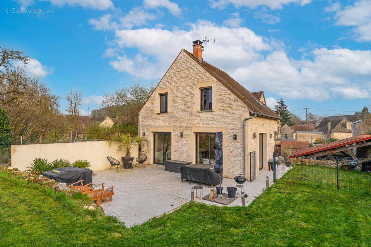 Maison à MAGNY-EN-VEXIN