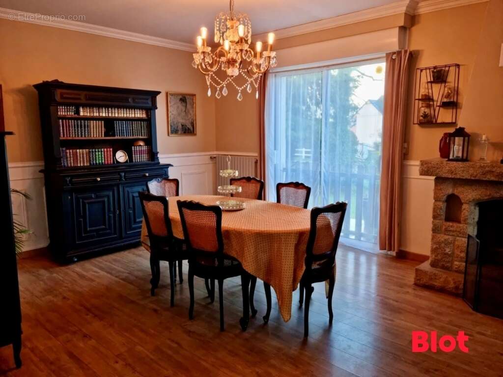 Maison 173 m² à Meneac  - photo 5