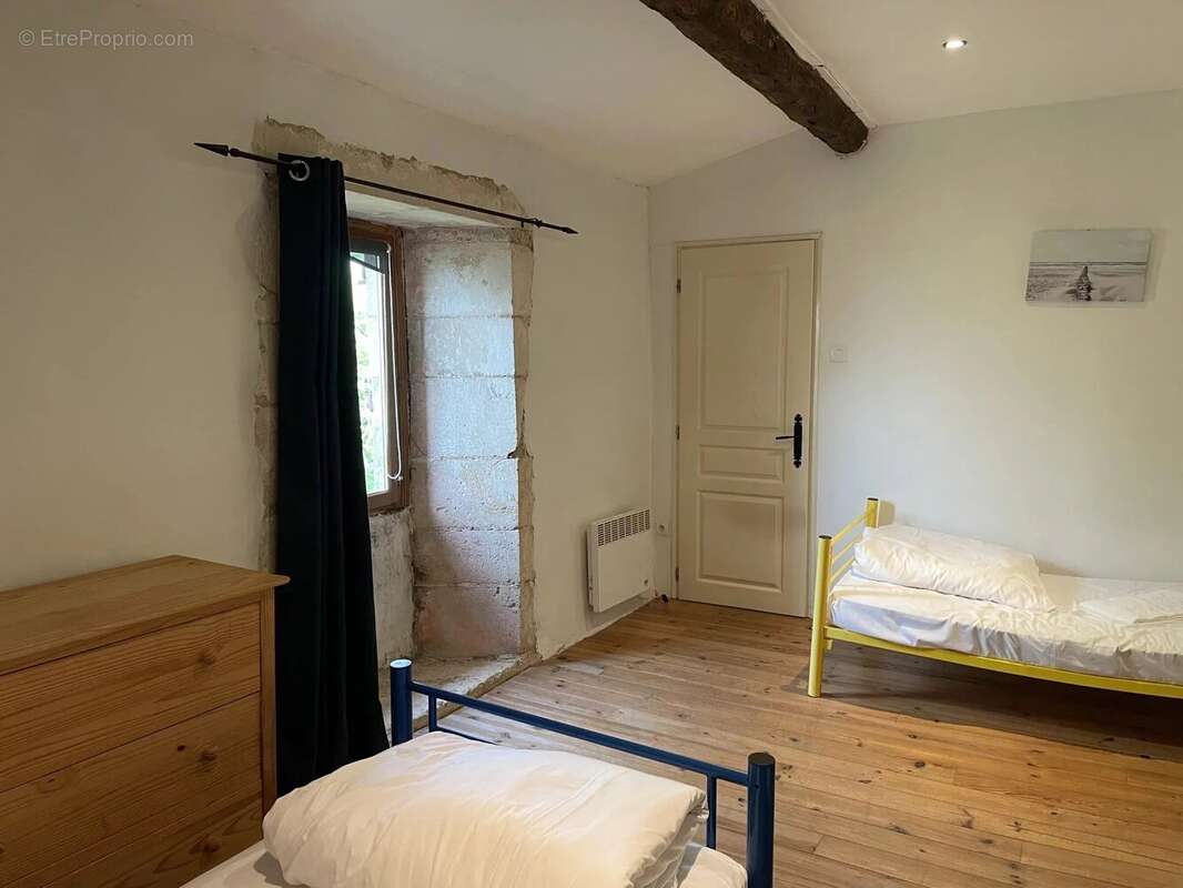 Maison à SAINT-JUST-LUZAC