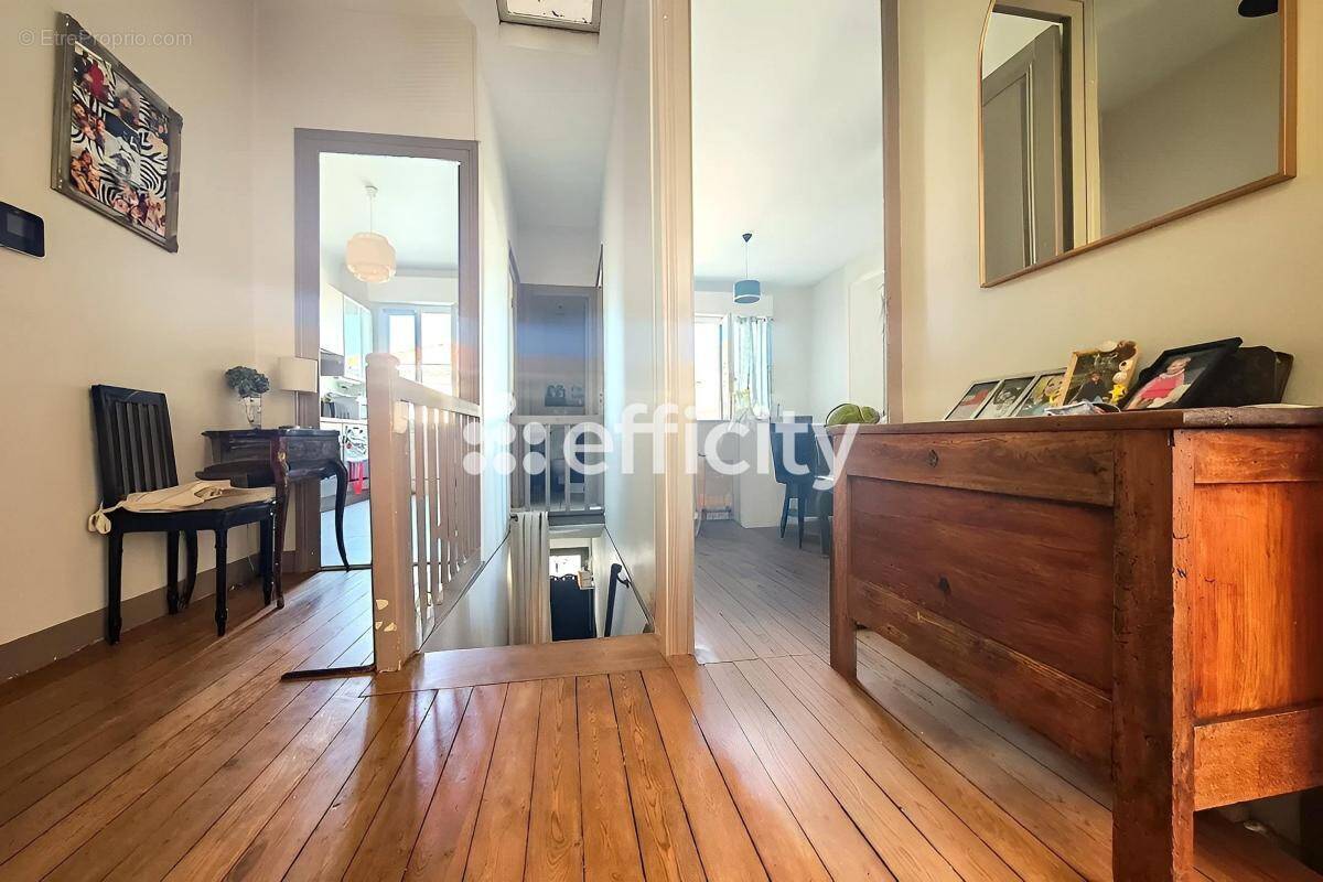 Appartement à LE BOUSCAT