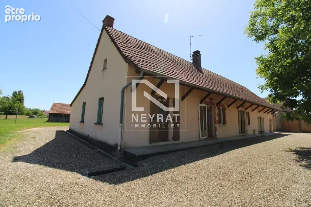longère 3/4 chambres, dépendances et parcelle de 6785 m² - photo 2