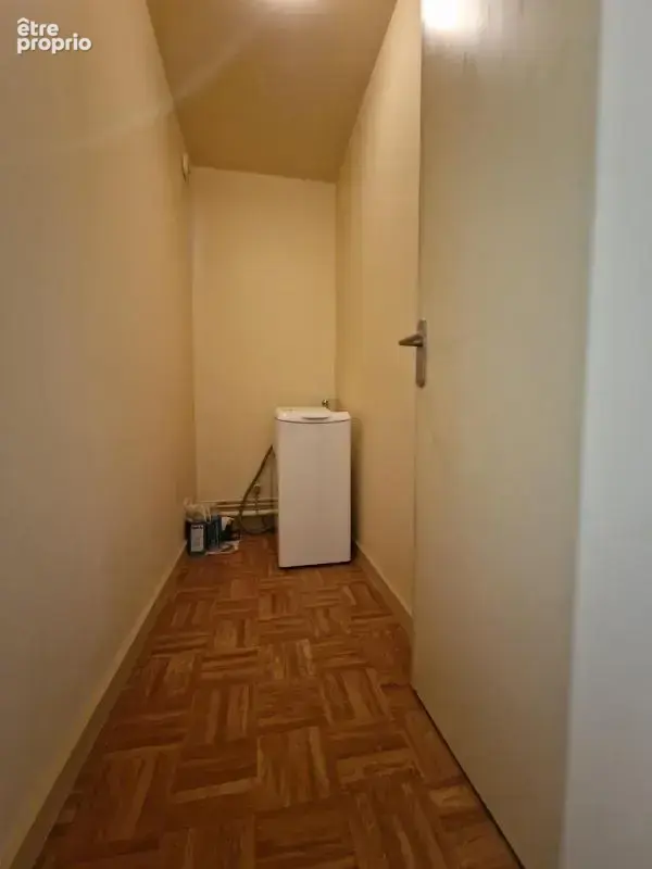 Au sein de la belle et prisée résidence "LE BOIS DE VAIRES" spacieux appartement F4 de 86m² habitable, situé au 2ème avec ascens - photo 17