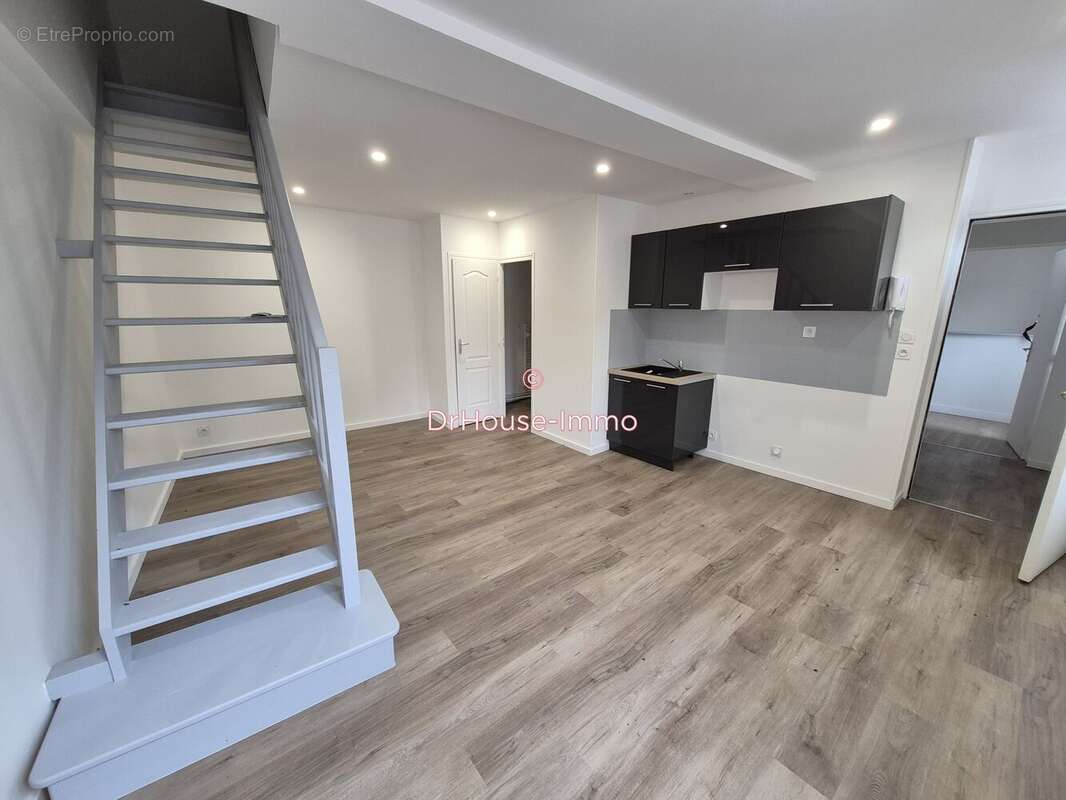 Appartement à NEUFCHATEL-EN-BRAY