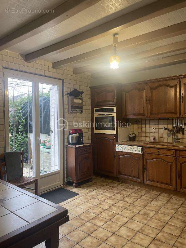 Maison traditionnelle 90 m² - secteur la mie au roy - photo 8