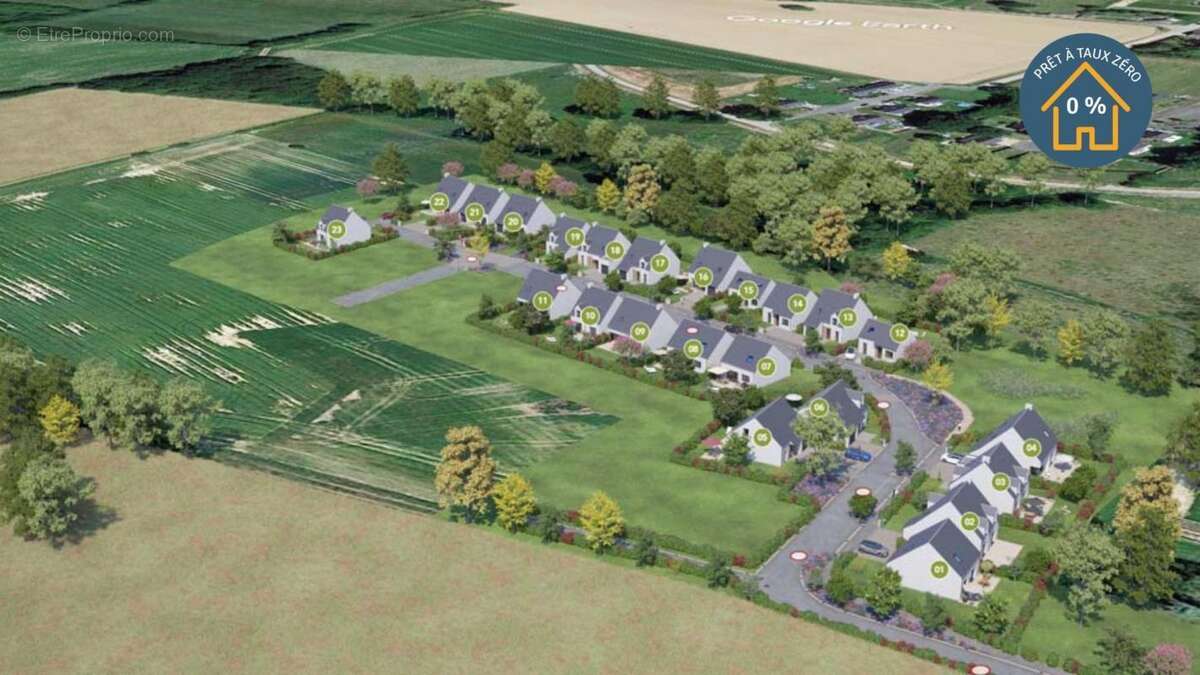 Terrain à LIVRE-SUR-CHANGEON