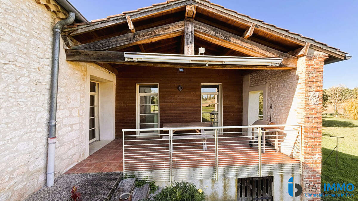 Maison 239 m² à Poulan-Pouzols  - photo 9