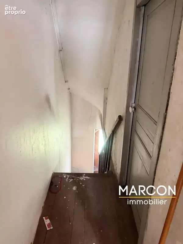 Maison à rénover avec grange attenante - photo 13