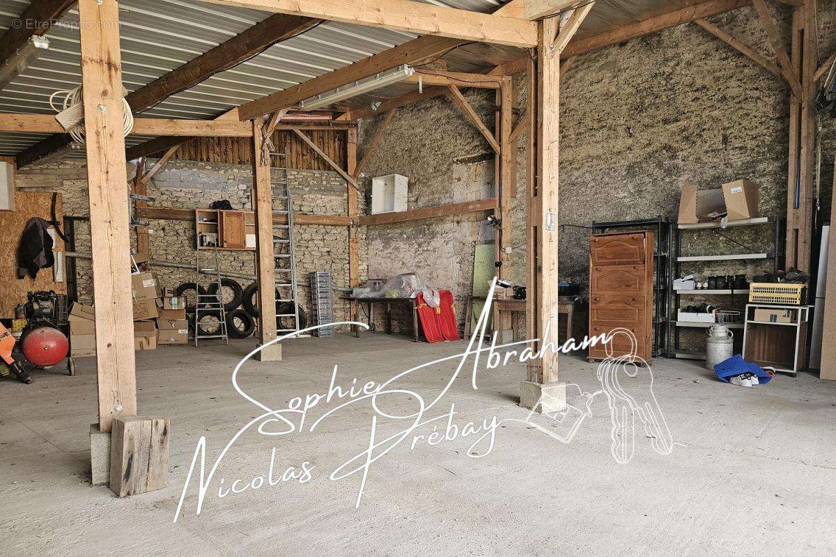 Maison à ANGERVILLE